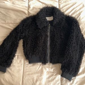 Fuzzy vintage ish Zara jacket, looks brand new except the tag.